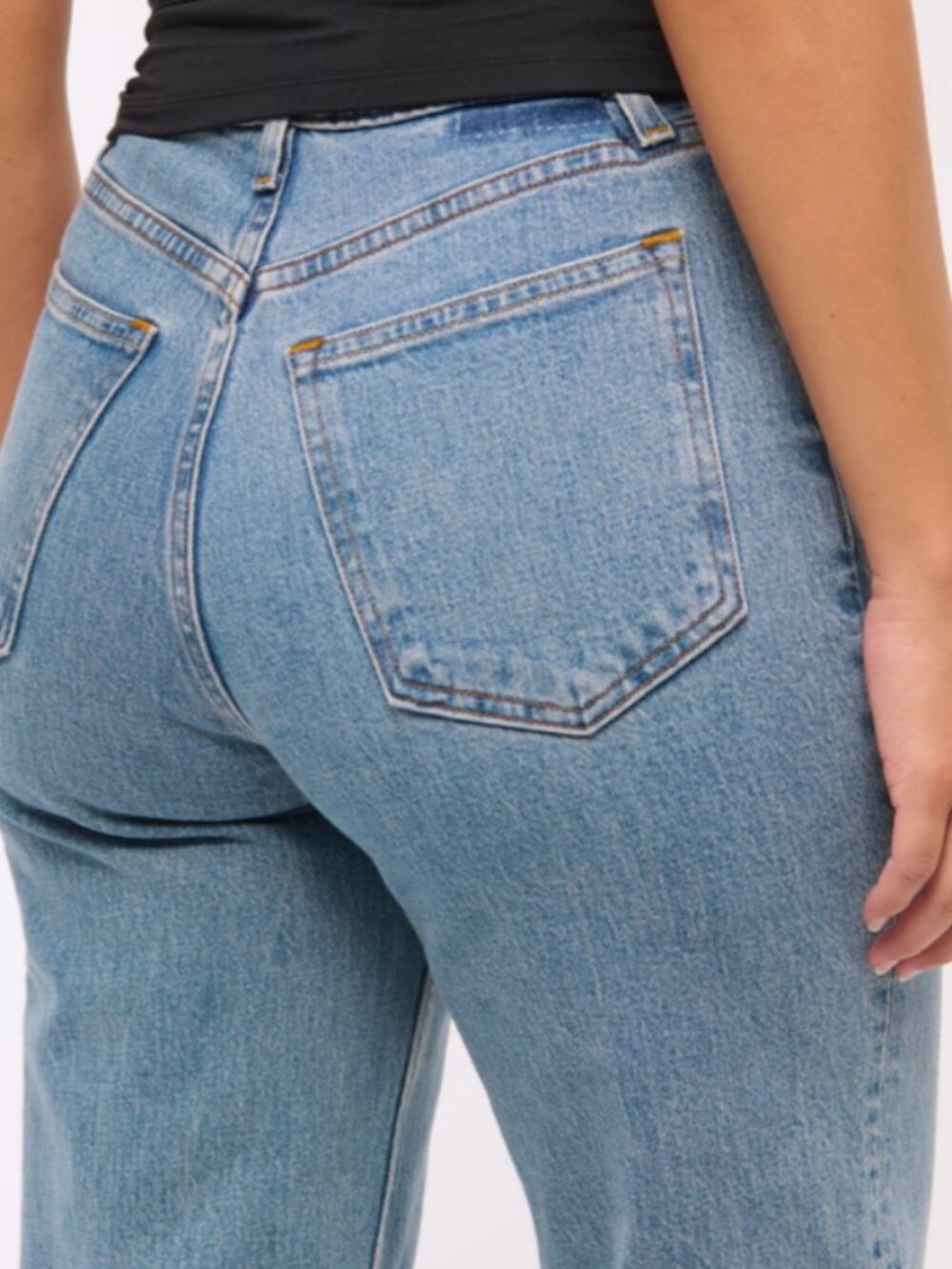 Abercrombie Curve Love Ultra High Rise 90s Straight Jeans Size 24